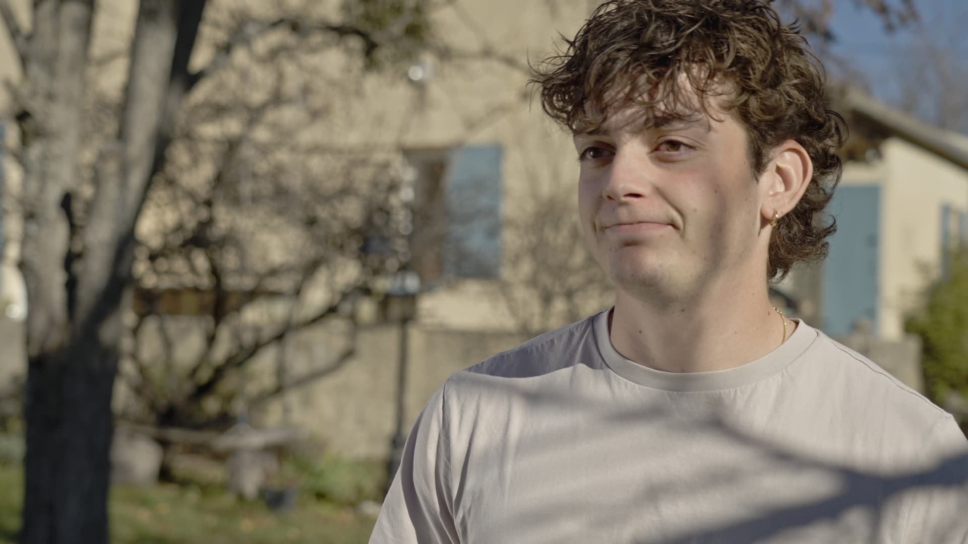 LA POMME ET LES NOIX - Image 4